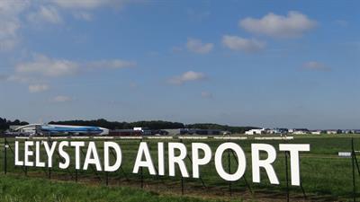 Naambord Lelystad Airport